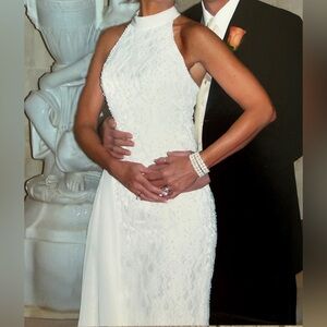 David's Bridal Ivory Halter Lace Wedding Gown